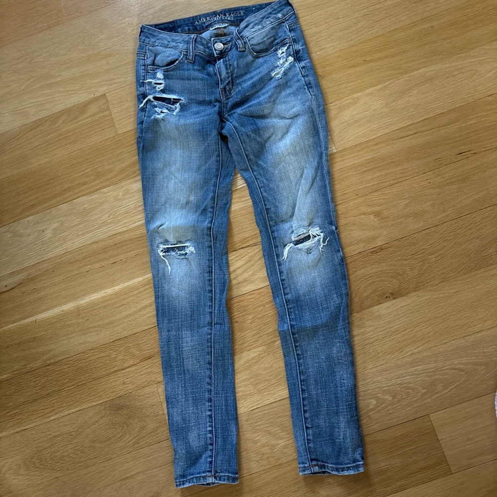 American Eagle Distressed Slim Fit Blue Jeans